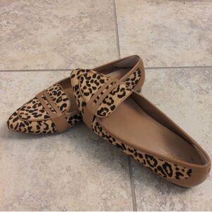 Vionics Savannah leopardprint calf hair flats